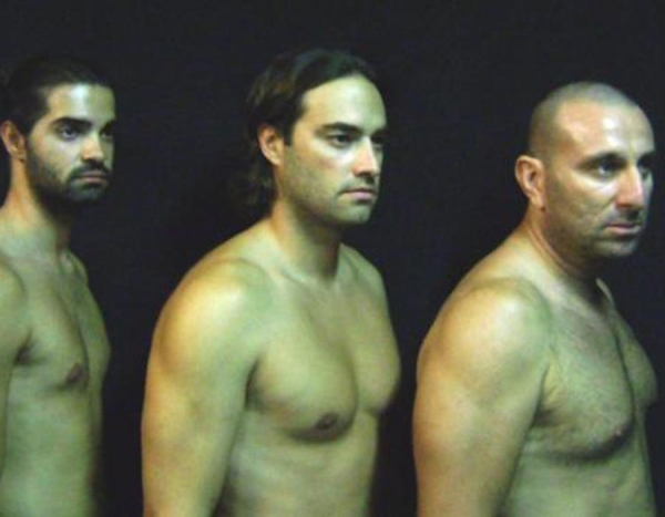 Eliart Theater - &ldquo;&Tau;&rho;&epsilon;&iota;&sigmaf; &alpha;&delta;&epsilon;&lambda;&phi;έ&sigmaf;&rdquo;